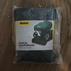 Doona Vehicle Seat Protector *new*